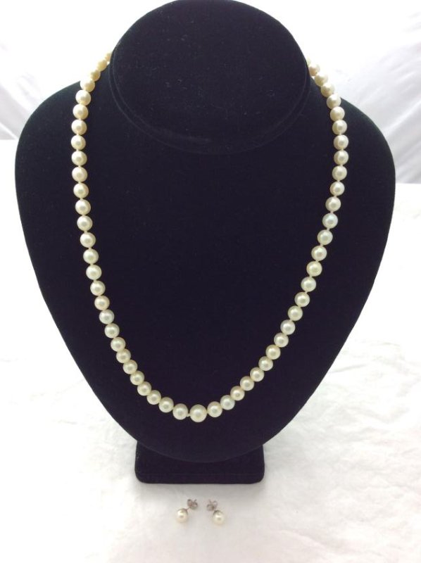 Graduated Pearl Necklace 14k Gold Ruby Clasp & Earrings (1 of 2)