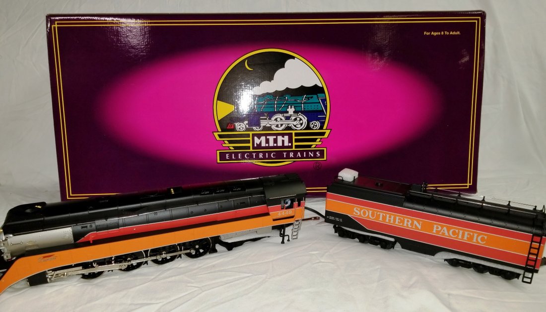MTH Southern Pacific 4-8-4 GS-4 Dis-Cast (1 of 6)