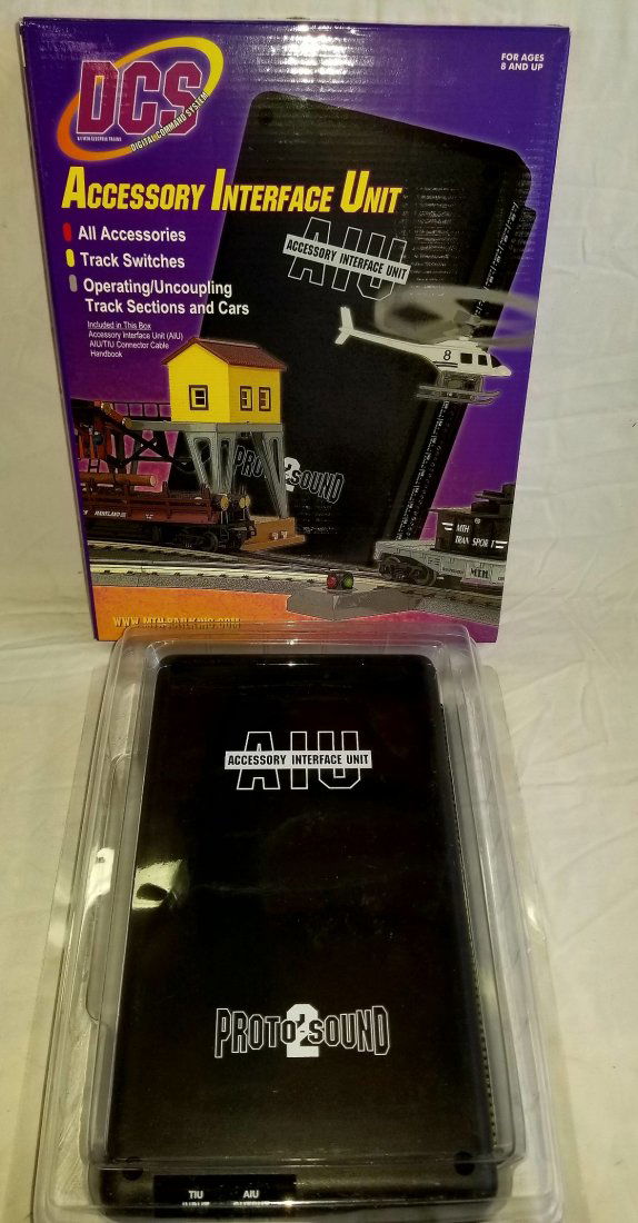 MTH Rail King Accessory Interface Unit (1 of 2)