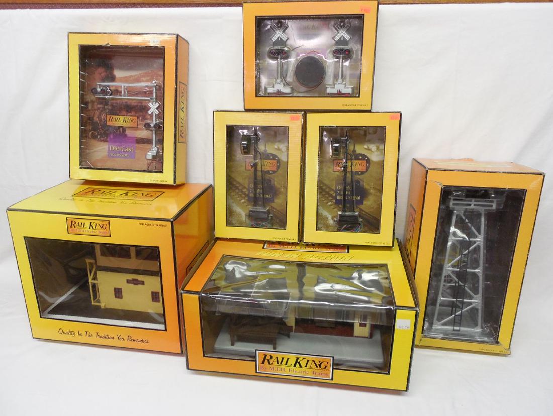 7pc Rail King by MTH Train Layout Accessory Lot Signals (1 of 1)