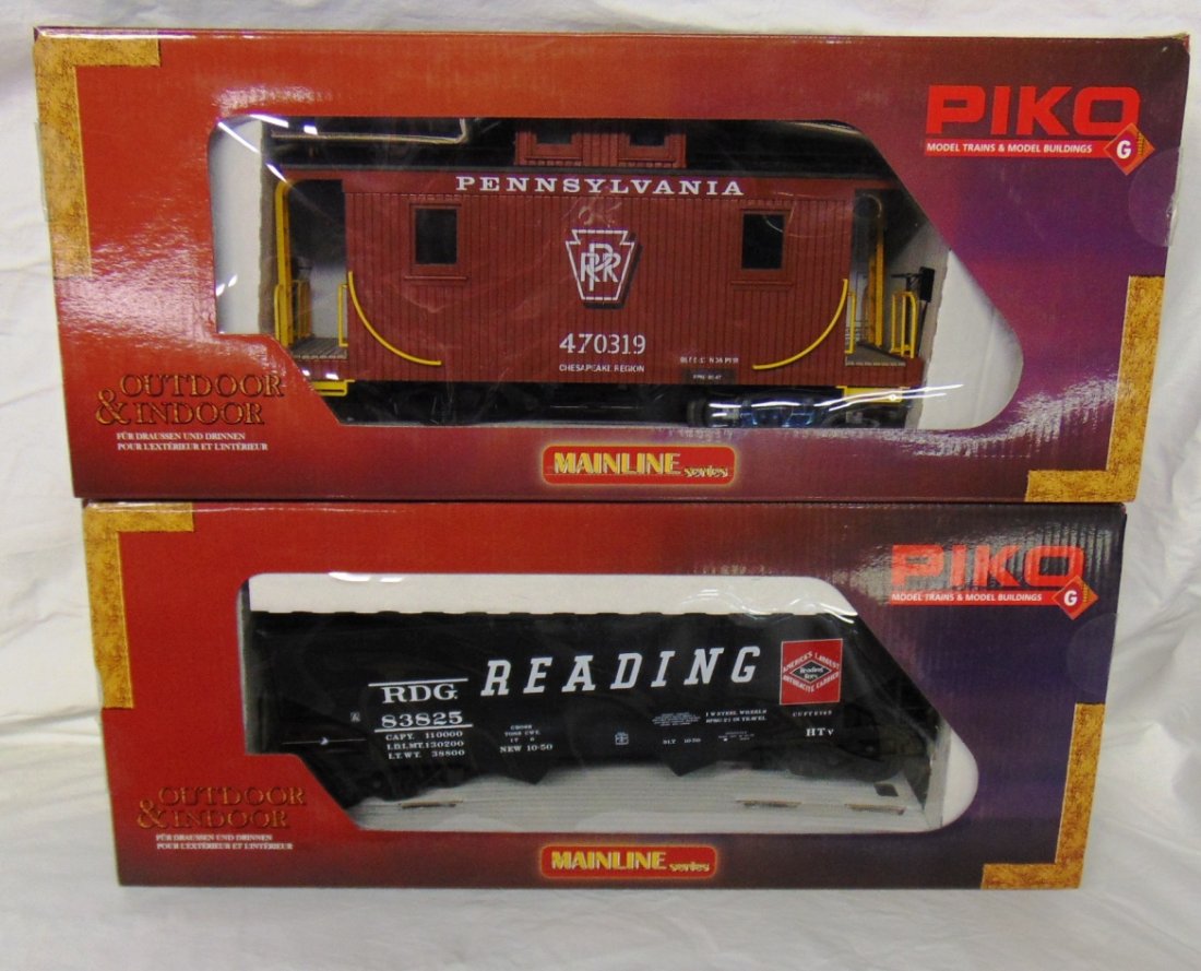 Piko G Scale PRR Caboose 38817 & Reading Hopper 38837 (1 of 1)