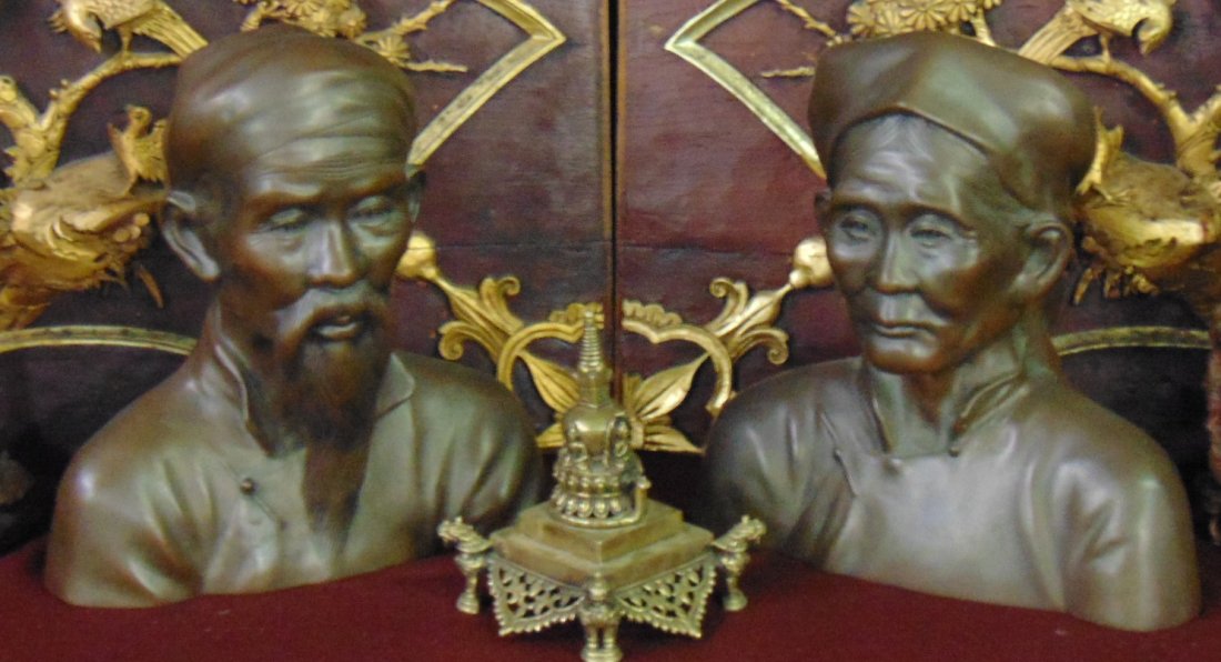 Pair Bronze Chinese Old Man Woman Busts Sculpture (1 of 5)