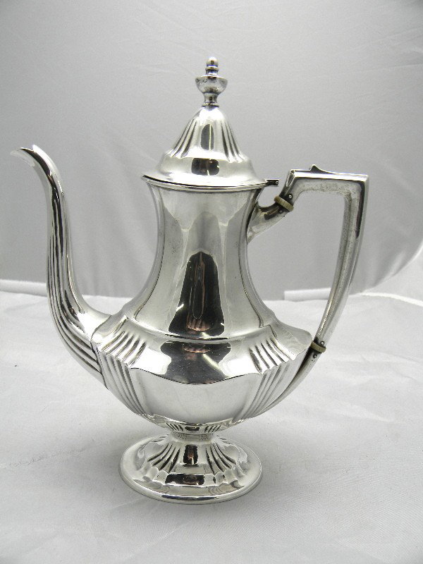 9 1/4" Mauser Pedestal Queen Anne Style Coffee Pot: 9 1/4" Mauser Pedestal Queen Anne Style Coffee Pot 14.40ozt