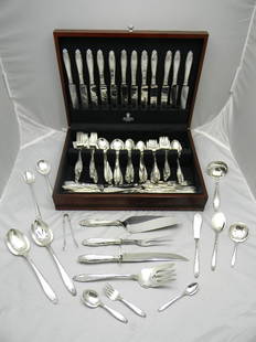 Service for 18 (157pcs) International Sterling Pre: Service for 18 (157pcs) International Sterling Prelude Pattern 156.55ozt (photo does not show all pieces)