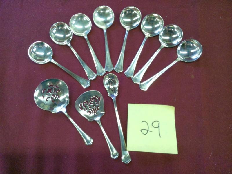 11 Wallace Silversmith Sterling Silver Scoops & Spoons: "Washington" pattern 19113 reticulated spoons8 chocolate spoons-- 7.65ozt total