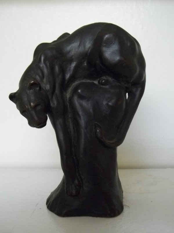 Bronze Sculpture "Descending Panther" Anna Huntington: bronze sculpture entitled "Descending Panther" by artist Anna Hyatt Huntington - bronze with brown patina - signed Anna V Hyatt on base. Also inscribed on base is Gorham Co Founders GAC 038 98. size -