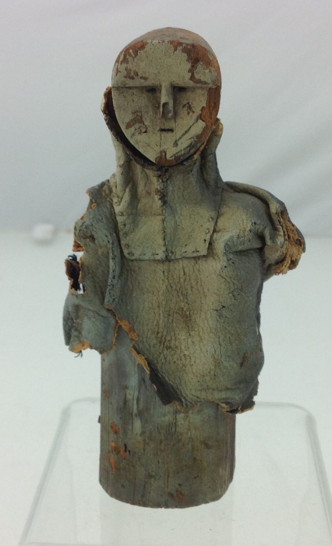 Carved Drift Wood Inuit Eskimo Standing Figure Doll (1 of 3)