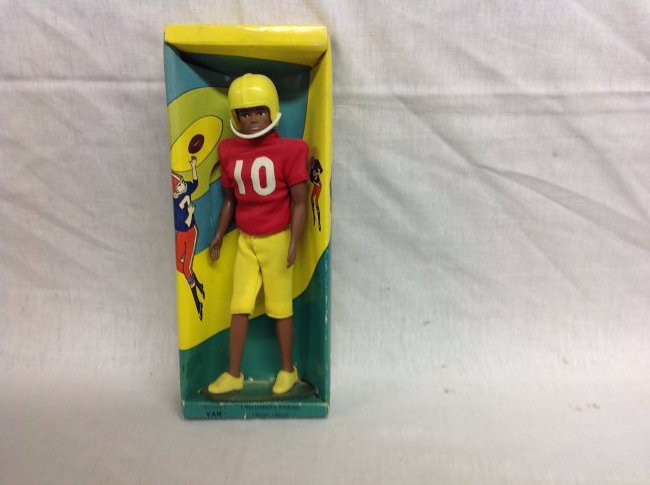 Topper Dawn Van Doll in Football Outfit Orig Box (1 of 1)