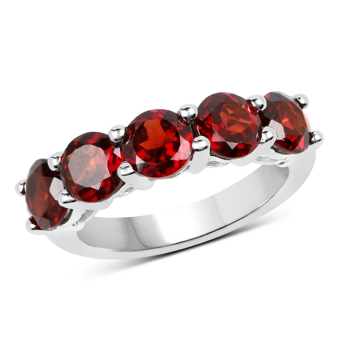 3.75 ctw Genuine Garnet .925 Sterling Silver Ring: 3.75 Carat Genuine Garnet .925 Sterling Silver Ring Garnet Round/5.50mm - 5/3.75 ctw Natural Not Treated Metal Type: .925 Sterling Silver Approx. Item Weight: 5.25 grams SKU: QR19042G-SSR