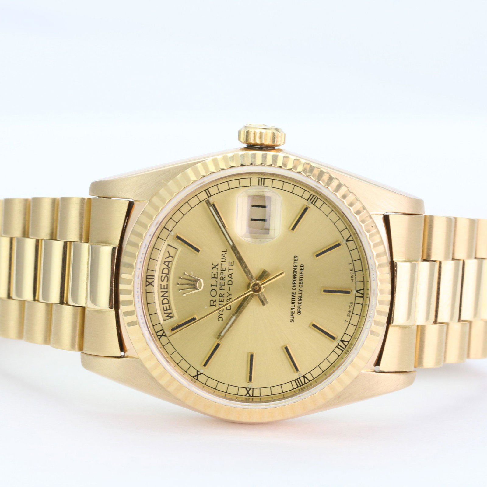 Pre-Owned Rolex Day-Date 18238: Excellent Pre-Owned Rolex Day-Date 18238 Condition: Excellent Pre-owned Authentic Packaging: Comes with generic watch box Paperwork: Comes with In-house Certificate Subject to Availability due to mult