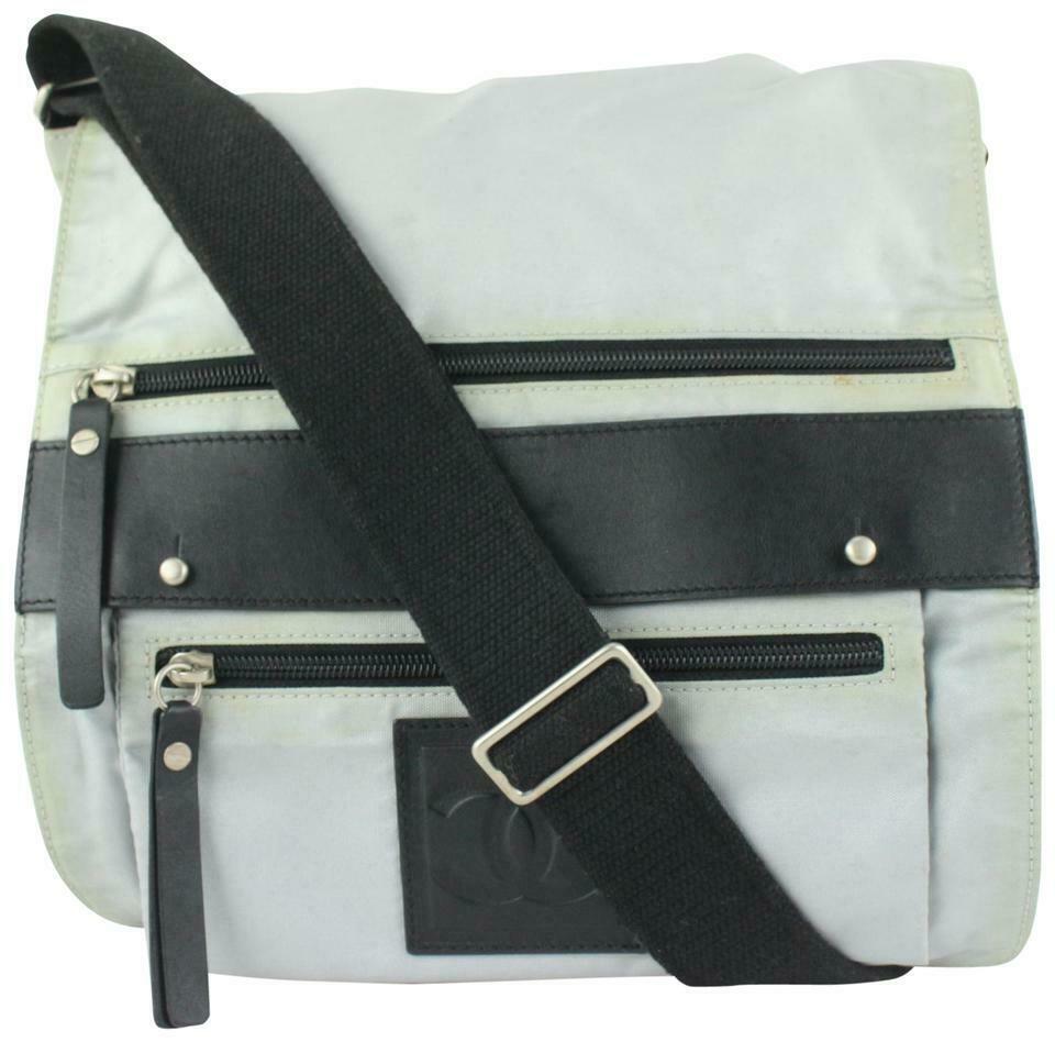 Chanel Grey Sports Logo CC Messenger Bag 639cas617: Chanel Grey Sports Logo CC Messenger Bag 639cas617 Condition: Pre-owned: An item that has been used or worn previously. See the consignor's full listing description for more details. Seller Notes: “