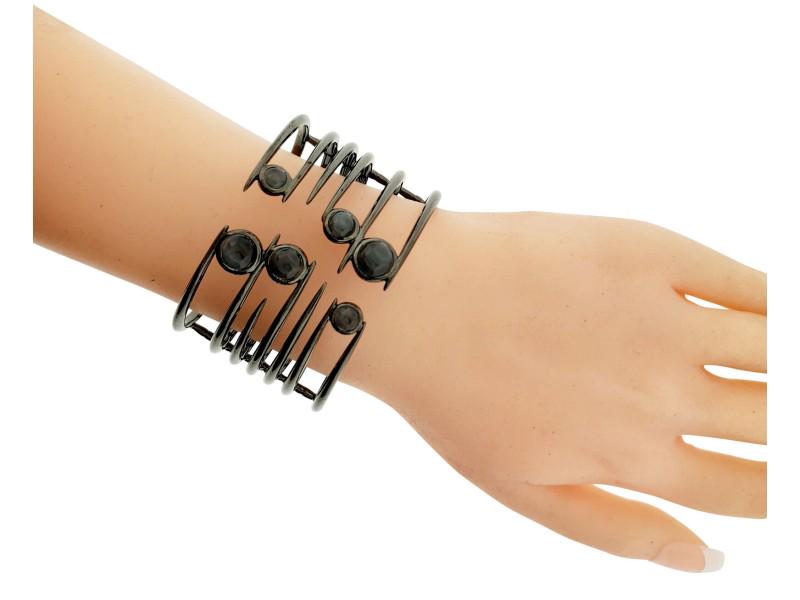 Stephen Webster Silver Jewels Verne Bonafide Stone Grey Cats Eye Bangle: Stephen Webster Silver Jewels Verne Bonafide Stone Grey Cats Eye Bangle SKU: RBJ264887415358E Brand: Stephen Webster Condition: Never Worn Metal: Sterling Silver Model: 264887415358E Size and Fit: