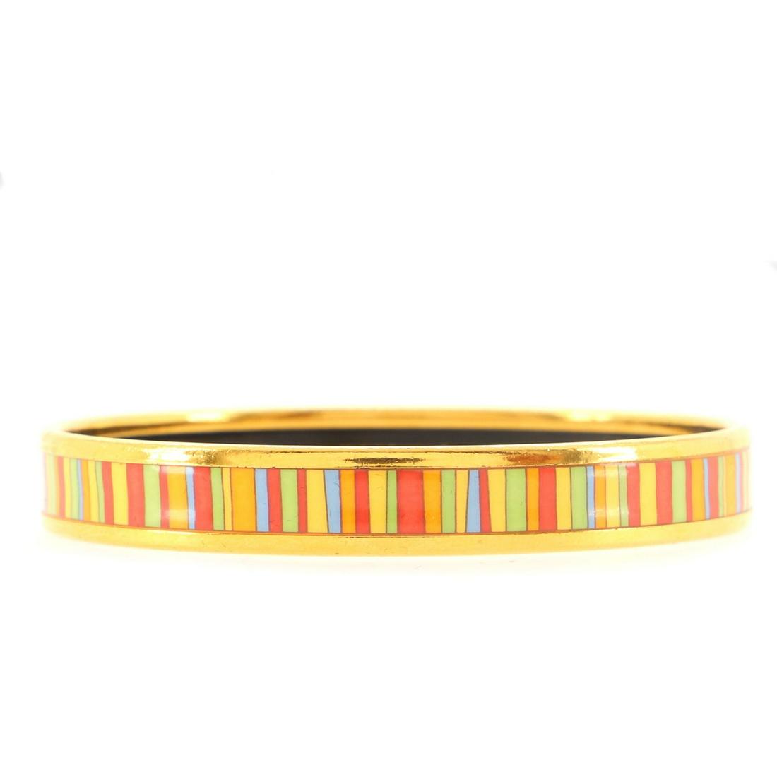 Hermes Bangle Bracelet Printed Enamel Narrow: Hermes Bangle Bracelet Printed Enamel Narrow Exterior Color: Multicolor Store Location: Online Only Material: Enamel, Metal CLAIR CODE: BT.HM.BAGL.EEEL.NRWO Item No: 123026/1 SIZE AND FIT: Circumf