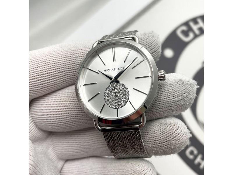 Michael Kors Portia 37mm Steel Silver Dial Mesh Ladies Quartz Watch: Michael Kors Portia 37mm Steel Silver Dial Mesh Ladies Quartz Watch Product Code: 134121691521-E Brand: MICHAEL KORS Condition: Never Worn Model: Michael Kors Portia Details: Details: Band Color: Gray