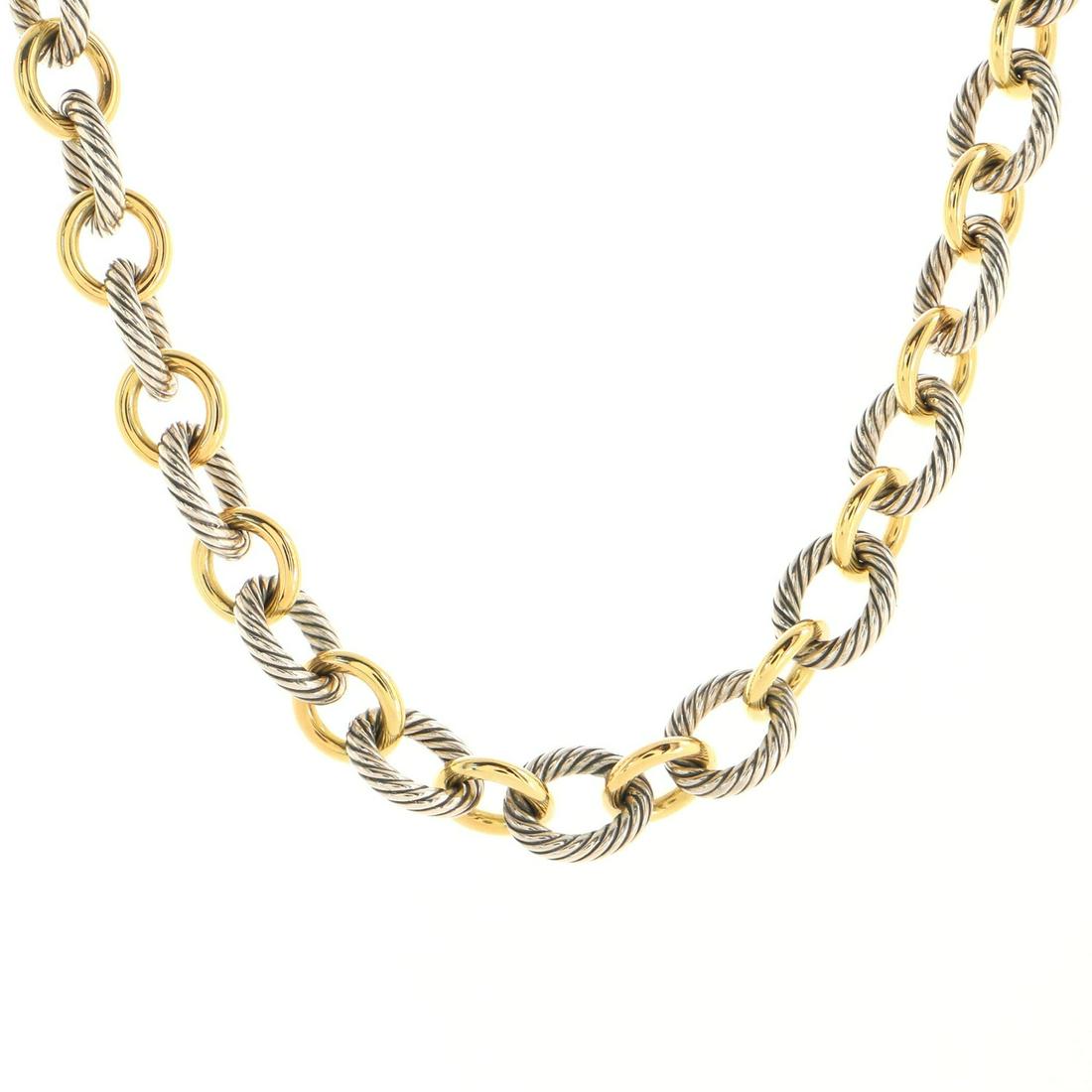 David Yurman Oval Link Necklace Sterling Silver and 18K Yellow Gold Large: David Yurman Oval Link Necklace Sterling Silver and 18K Yellow Gold Large RBJ no: NL.DYU.OLE.SIDU.LG Item No: 164173/2 SIZE AND FIT: Length: 18.00 ", Width: 13.00 mm Metal Type: 1/4 18K Yellow Gold, S
