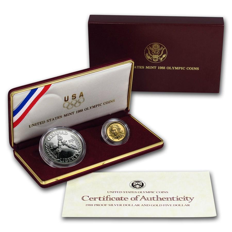 1988 2-Coin Commem Olympic Set BU (w/Box & COA): 1988 2-Coin Commem Olympic Set BU (w/Box & COA) SKU: RBJ7125 Year: 1988 Grade: Brilliant Unc Grade Service: None Denomination: Various - Set Mint Mark: Varies Metal Content: 0.2419 troy o