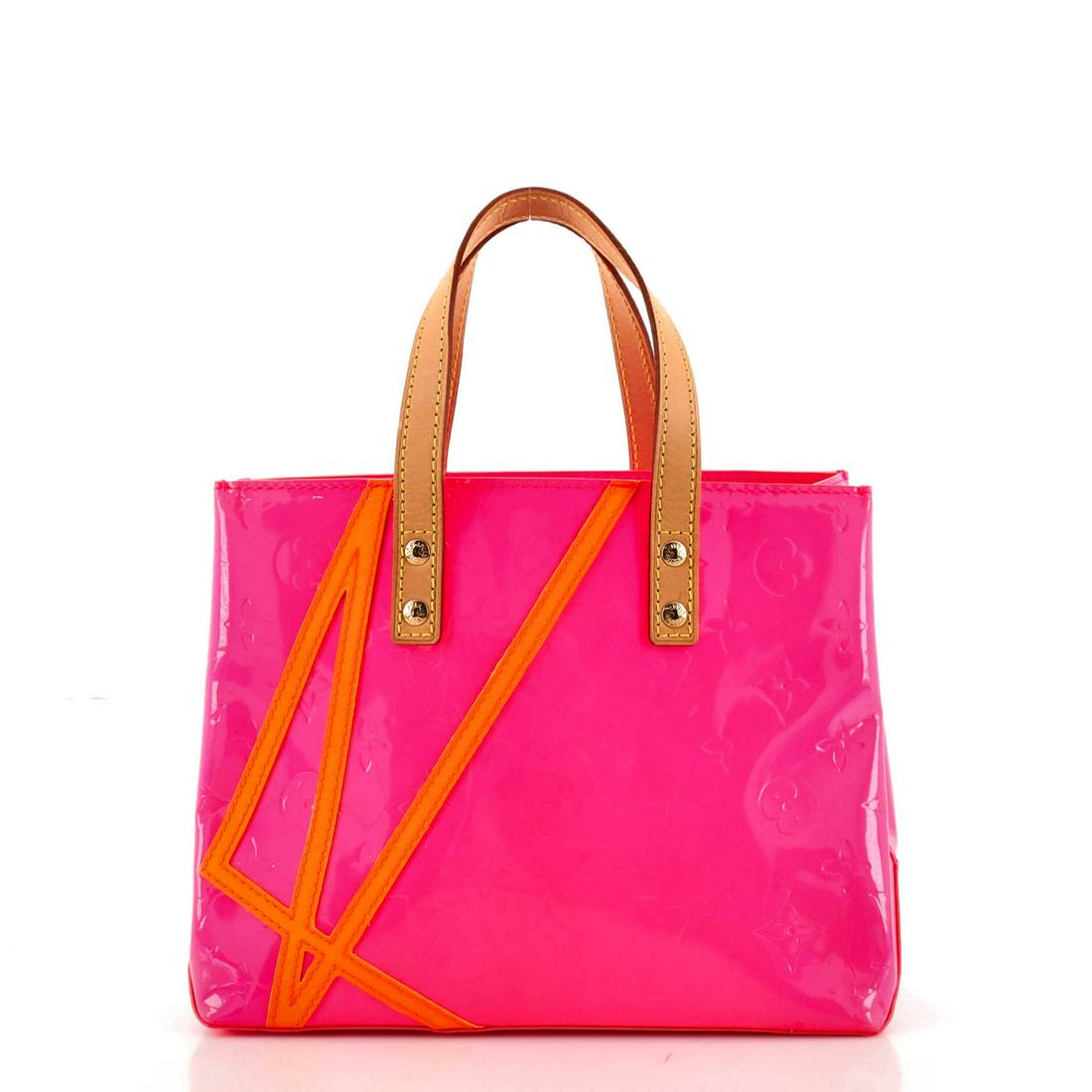 Louis Vuitton Robert Wilson Reade Tote Vernis PM: Louis Vuitton Robert Wilson Reade Tote Vernis PM Exterior Color: Pink Interior Color: Pink Exterior Material: Patent Leather Interior Material: Fabric Hardware Color: Gold Accessories: No Accessor