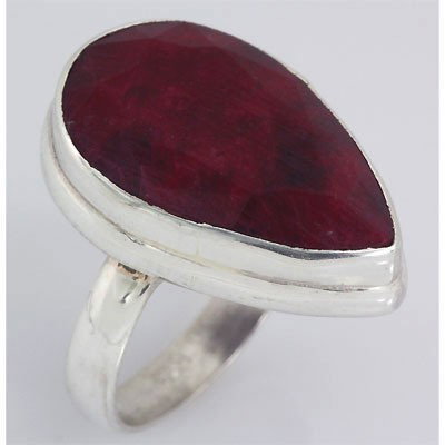 36ctw APPROX Trendy Silver Ring w/ Pear Shape Ruby Ston: 36ctw APPROX Trendy Silver Ring w/ Pear Shape Ruby Stone **|**|** ; MSRP: $540