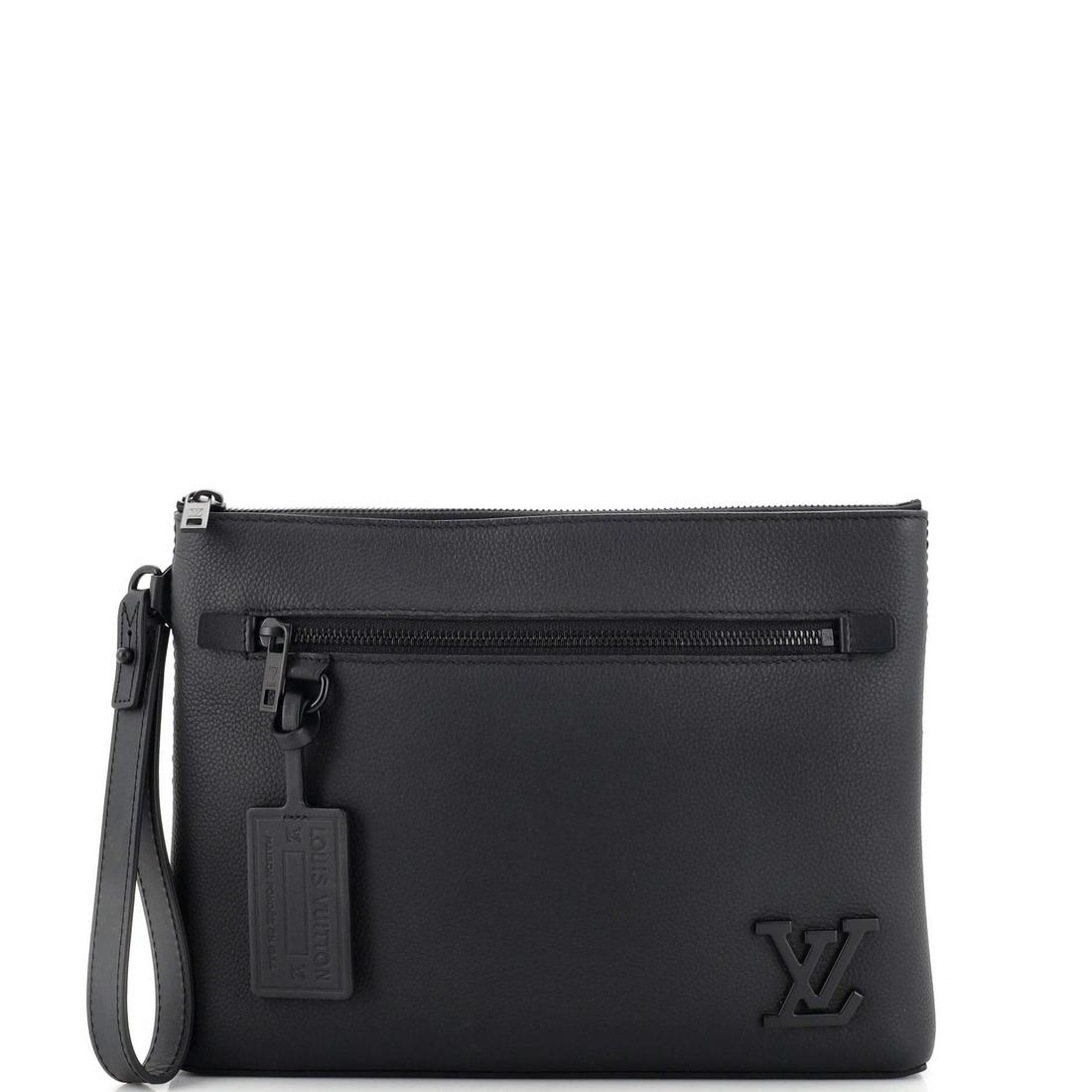 Louis Vuitton Aerogram Ipad Pouch Leather 157920587 1 x