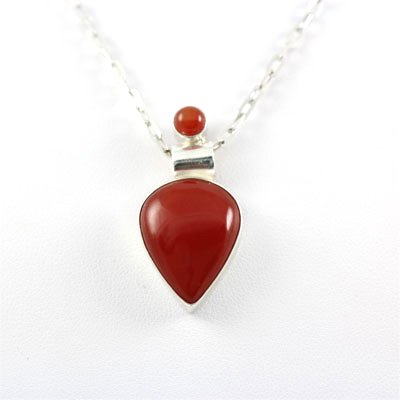 27.ctw Carnelian Gemstone Silver Pendant: 27.ctw Carnelian Gemstone Silver Pendant **|**|** ; MSRP: $100