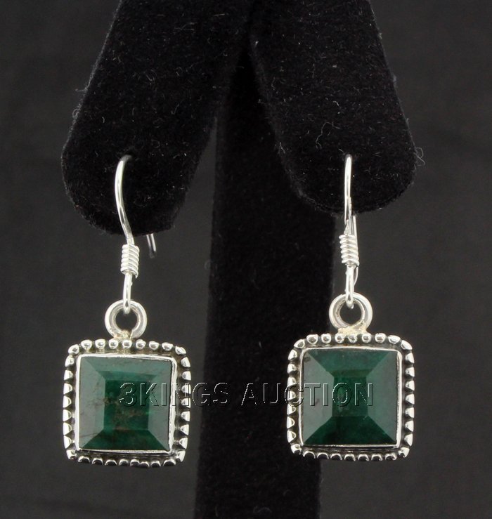 Sterling Silver 29.50ctw Emerald Beryl Earring: Sterling Silver 29.50ctw Emerald Beryl Earring **|**|** Petite Handmade Silver Earring with Natural Square Shape Emerald Gemstone size: 10.3x10.3mm; color: Green; Stone Family: Beryl ; MSRP: $300