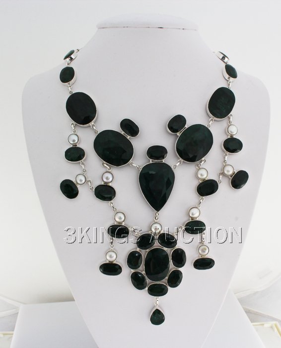 One of a Kind 1032.50ctw Emerald Beryl Silver Necklace: One of a Kind 1032.50ctw Emerald Beryl Silver Necklace **|**|** Heavy Cut Big Sizes Emerald Gemstone set in Handcrafted Sterling Silver Necklace size: 16 inches; color: Green; Stone Family: Beryl ; MS
