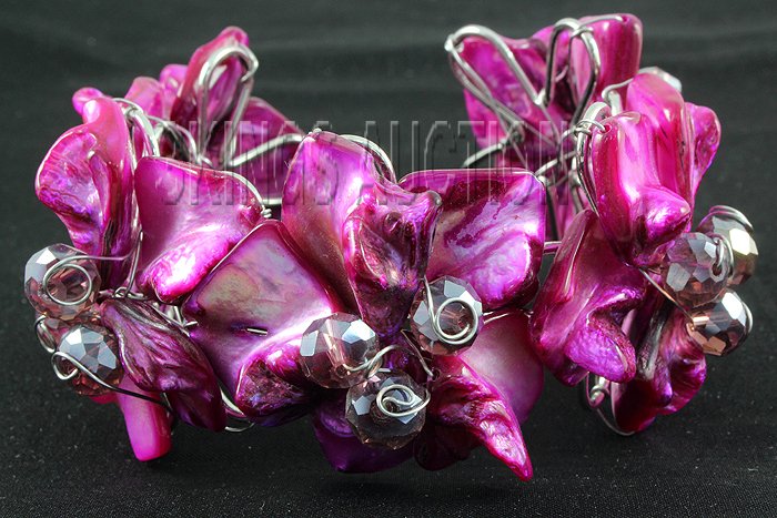 329.95CTW RASPBERRY SHERBET MOTHER OF PEARL BRACELET PH: 329.95CTW RASPBERRY SHERBET MOTHER OF PEARL BRACELET PHILIPPINES **|**|** MSRP: $200