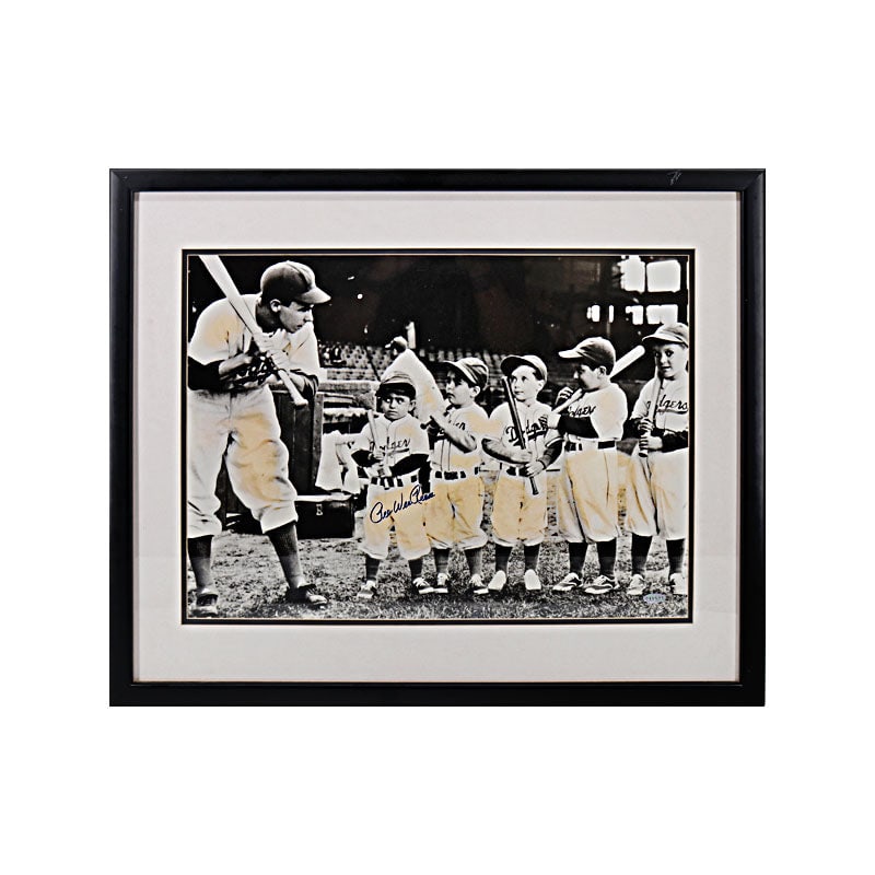 pee wee reese los angeles dodgers autographed 16x20 framed photo (brandon steiner LOA): pee wee reese los angeles dodgers autographed 16x20 framed photo (brandon steiner LOA) Pee Wee Reese Los Angeles Dodgers Autographed 16x20 Framed Photo. Please not that the photo has some fading. This