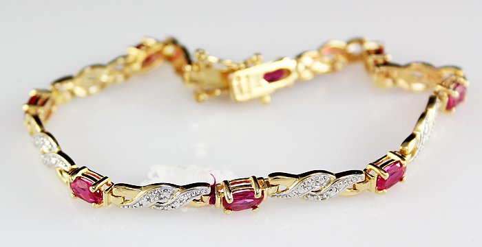 Sterling Gold 4.77 ctw Ruby Bracelet: Sterling Gold 4.77 ctw Ruby Bracelet **|**|** MSRP: $400