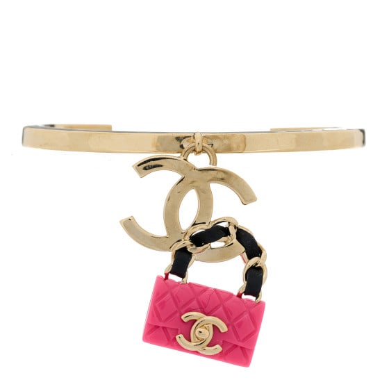 Chanel CHANEL Calfskin Metal Resin: Chanel CHANEL Calfskin Metal Resin CC Quilted Flap Cuff Bracelet Gold Black Pink SKU no: RBJ1398327 Brand: CHANEL Condition: Excellent Condition Details: Hardware: Faint scratch(es) Year: 2023 Longest
