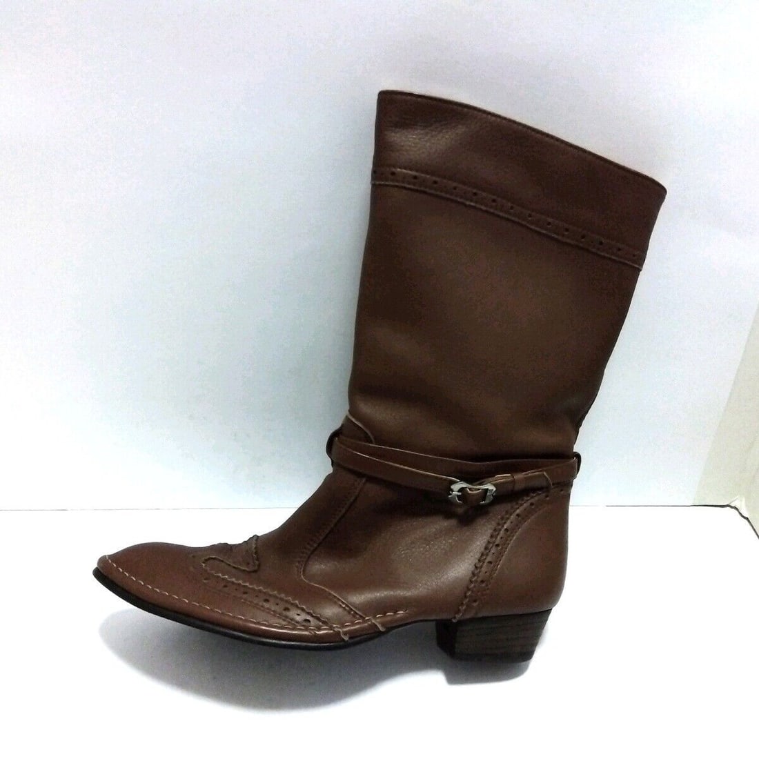 Auth ANNA SUI - Dark Brown: Auth ANNA SUI - Dark Brown Leather Womens Boots Condition: Pre-owned Brand: ANNA SUI Style: Boots Color: Dark Brown Upper Material: Leather Accessories: None ConditionRank: 7 Dep