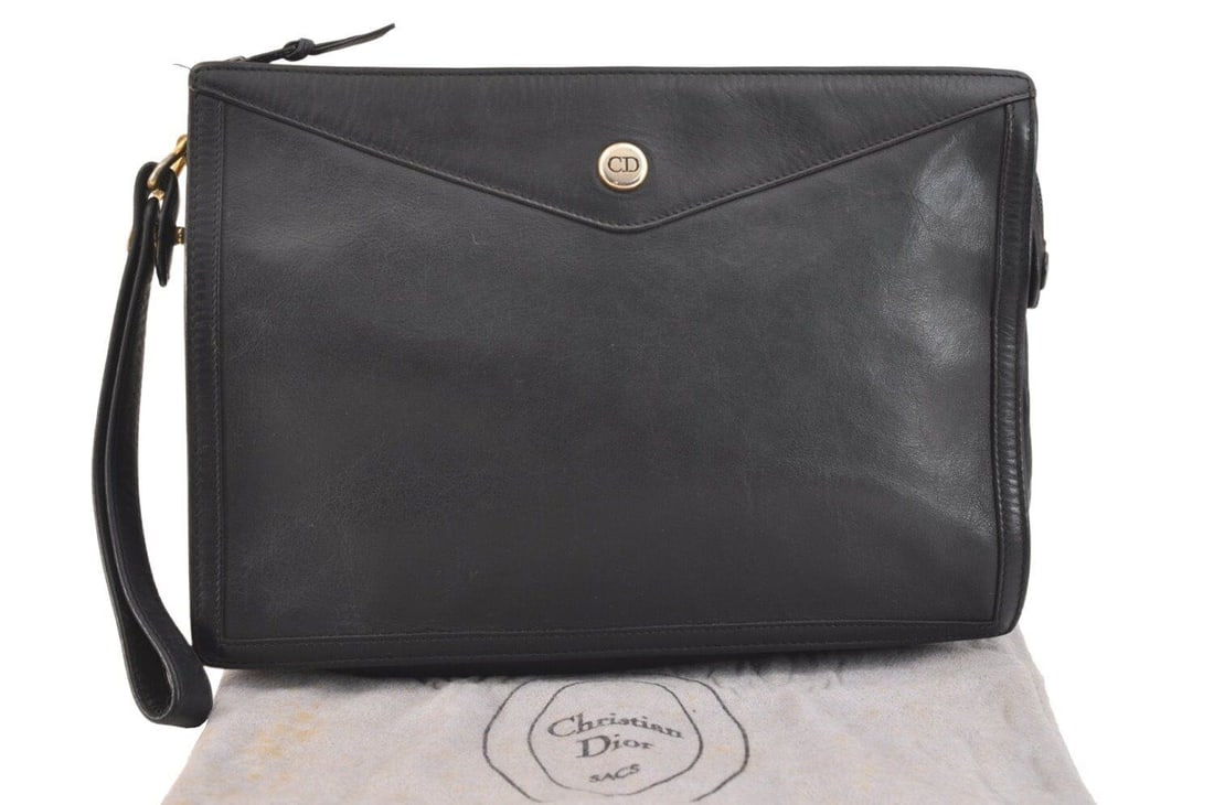 Authentic Christian Dior Vintage Clutch Hand: Authentic Christian Dior Vintage Clutch Hand Bag Purse Leather Black CD 9923K Condition: Pre-owned Brand: Christian Dior Style: Clutch bag Size: See description Bag Height: 6.9inches (17.5cm) Bag