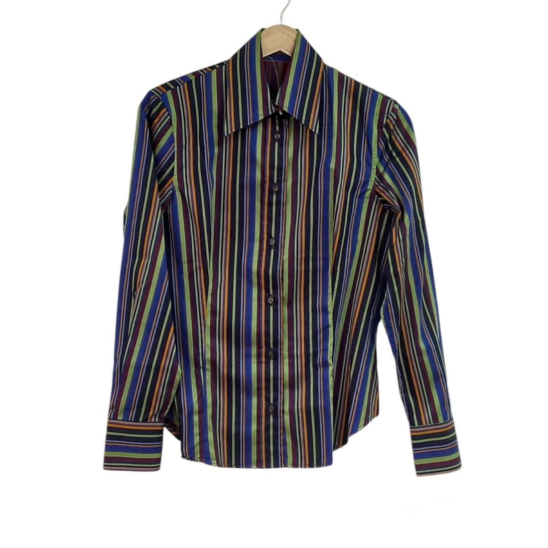 Auth ETRO - Navy Light Green: Auth ETRO - Navy Light Green Multi Womens Blouse Condition: Pre-owned Brand: ETRO Style: Blouse Color: Navy, Light Green, Multi Material: Please see the photo of the quality tag ConditionRank: 7 <