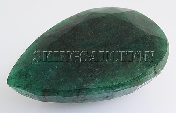 Natural Emerald Beryl 636.50ctw Loose Gemstone PearCut: Natural Emerald Beryl 636.50ctw Loose Gemstone PearCut **|**|** 70x50x29mm Emerald Beryl Faceted Loose Gemstone Pear Shape ; MSRP: $4900