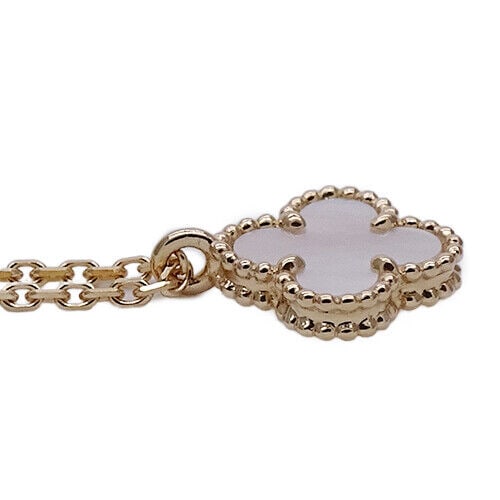 Van Cleef & Arpels Necklace Sweet: Van Cleef & Arpels Necklace Sweet Alhambra 750Yg Yellow Gold Mother of pearl Condition: Pre-owned Brand: Van Cleef & Arpels Country: Japan Main Stone: Mother of pearl Metal: Yellow Gold Metal Puri