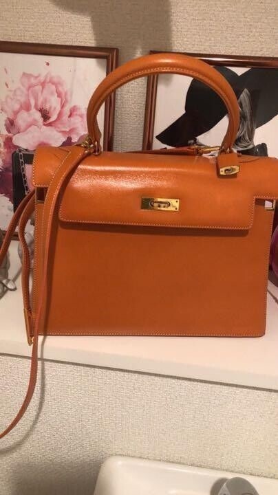 MORABITO Scala Handbag Orange Used: MORABITO Scala Handbag Orange Used Condition: Pre-owned Detail Notes: ?Width 28, height 21, girth 10 cm (amateur measurements) There are a few marks from a ballpoint pen ... Read more ?Width 28, heigh