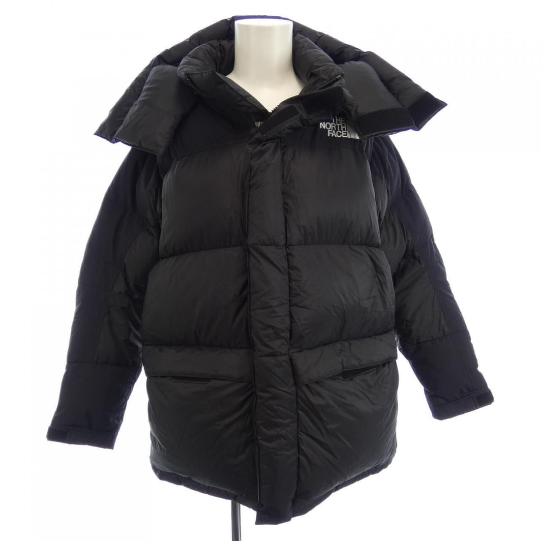 Authentic THE NORTH FACE Down Jackets: Authentic THE NORTH FACE Down Jackets #241-003-479-0309 Condition: Pre-owned Brand: THE NORTH FACE Style: JACKET Color: Black Outer Shell Material: See Image Gender: Mens Size: L