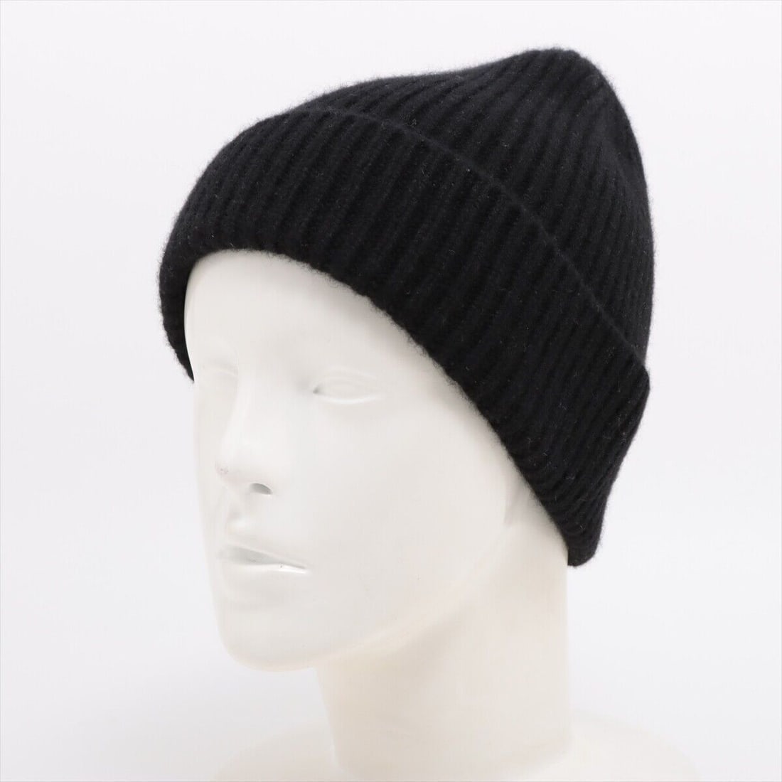 Louis Vuitton M77877 Beanie LV spark: Louis Vuitton M77877 Beanie LV spark RN2283 Knit Cashmere Black Condition: Pre-owned Detail Notes: ?Good : Used with a few stains and/or scratches. A3213366? Style: Knit hat Material: Cashmere Color: