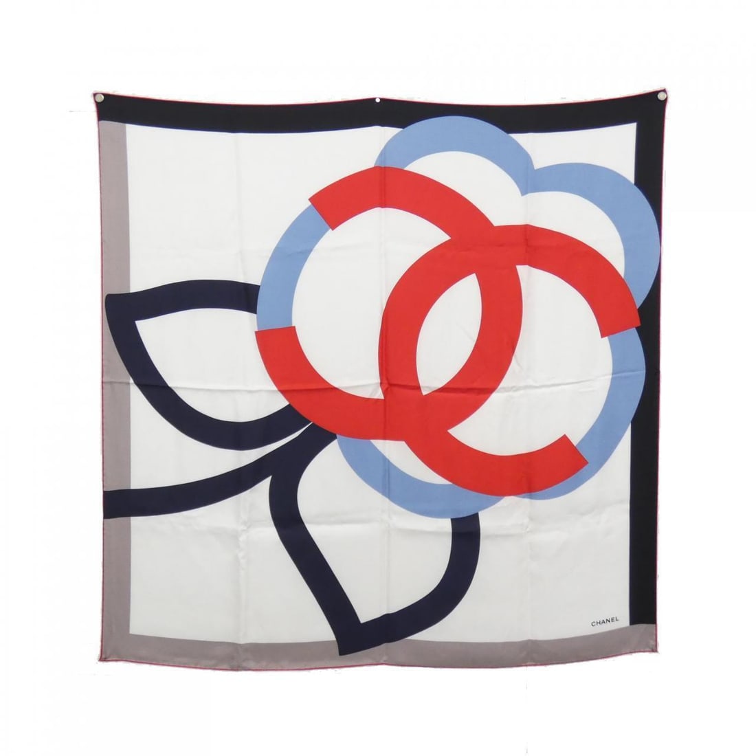Authentic CHANEL Scarf #260-006-941-2899: Authentic CHANEL Scarf #260-006-941-2899 Condition: Pre-owned Brand: CHANEL Style: Scarf Color: WHITE+RED+MULTICOLOR Material: silk Gender: Ladies Size: W x H 90cmx90cm Type: Sca