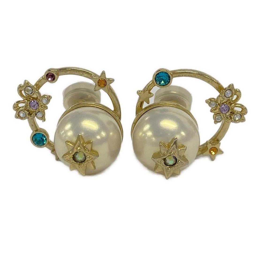 Auth ANNA SUI Cream Silver Hardware: Auth ANNA SUI Cream Silver Hardware Color Stone Clip On Earrings Condition: Pre-owned Brand: ANNA SUI Style: Clip On Earrings Color: Cream, Silver Material: Hardware, Color Stone Note: This will b