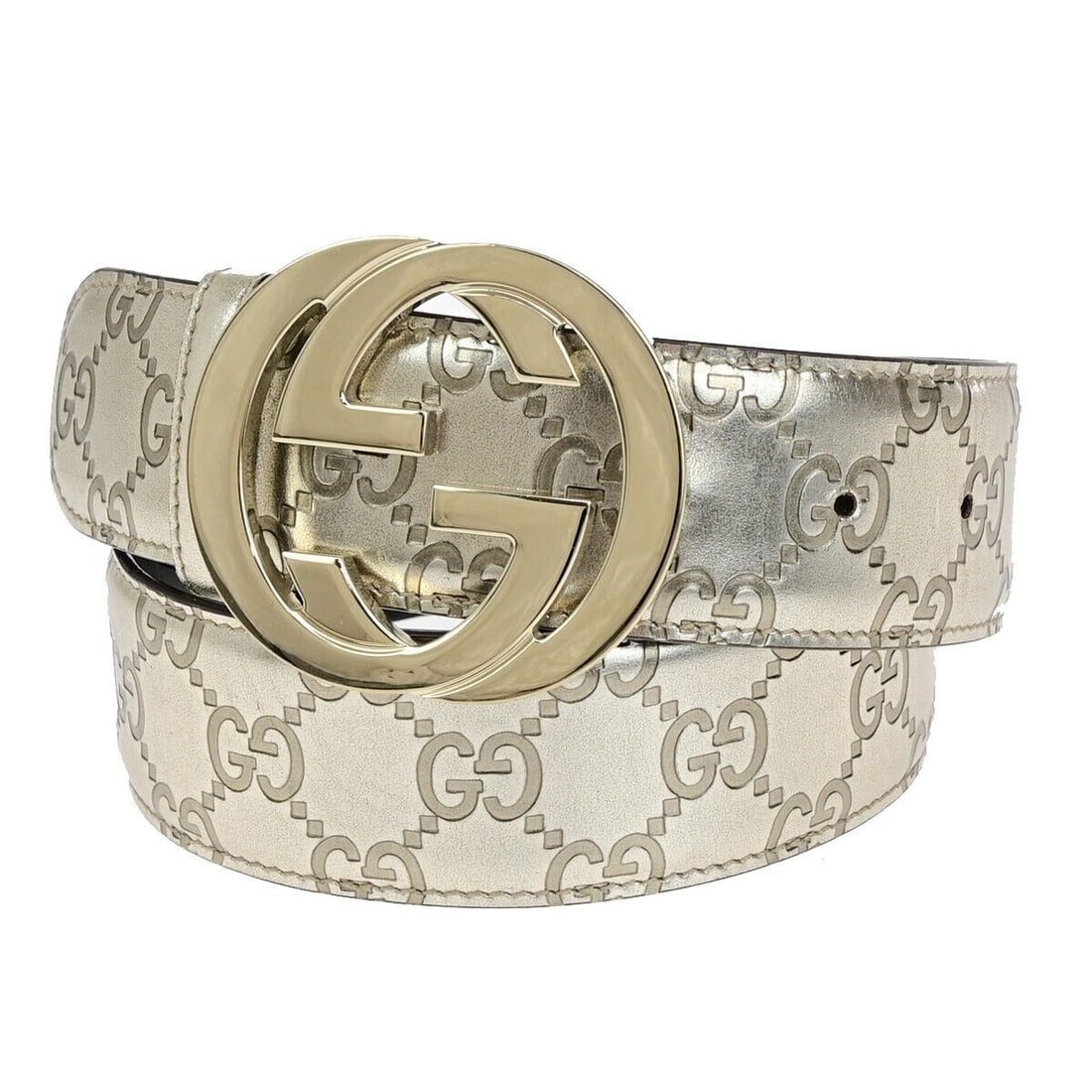 GUCCI GG Logo Interlocking Guccissima Belt: GUCCI GG Logo Interlocking Guccissima Belt 75/30 Leather Silver Italy 36EB415 Condition: Pre-owned Size: 75/30 Waist Size: 28.7-30.7 Belt Width: 1.6 Color: Silver Material: Leather Brand:
