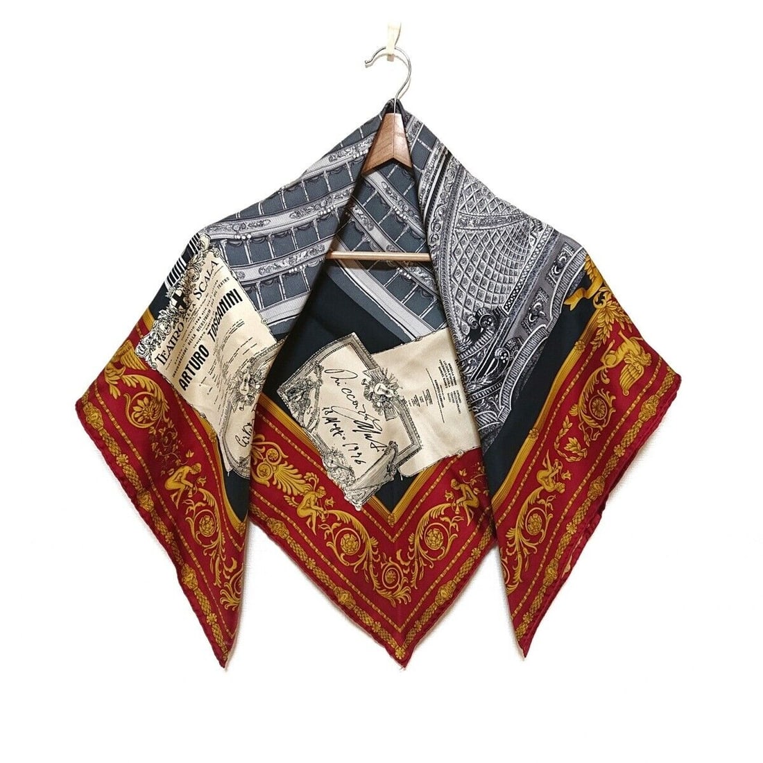 Auth ETRO - Red Black Multi: Auth ETRO - Red Black Multi Scarf Condition: Pre-owned Brand: ETRO Style: Scarf Color: Red, Black, Multi ConditionRank: 6 Type: Scarf SKU no: RBJ226415193173