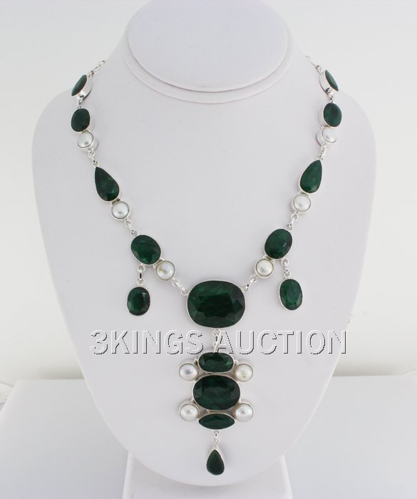 Lovely 421.00ctw Emerald Beryl Silver Necklace: Lovely 421.00ctw Emerald Beryl Silver Necklace **|**|** Heavy Cut Mix Sizes Emerald Gemstone set in Handcrafted Sterling Silver Necklace size: 16 inches; color: Green; Stone Family: Beryl ; MSRP: $350