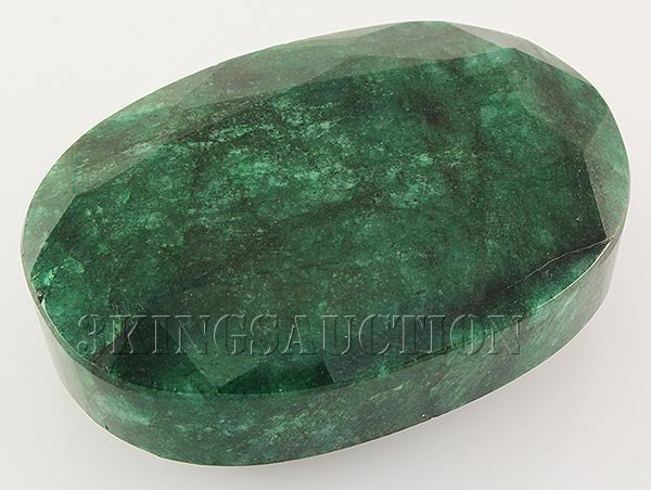 Big Emerald Beryl 1416.00ctw Loose Gemstone Oval Cut: Big Emerald Beryl 1416.00ctw Loose Gemstone Oval Cut **|**|** 83x57x33mm Emerald Beryl Faceted Loose Gemstone Oval Shape ; MSRP: $10900