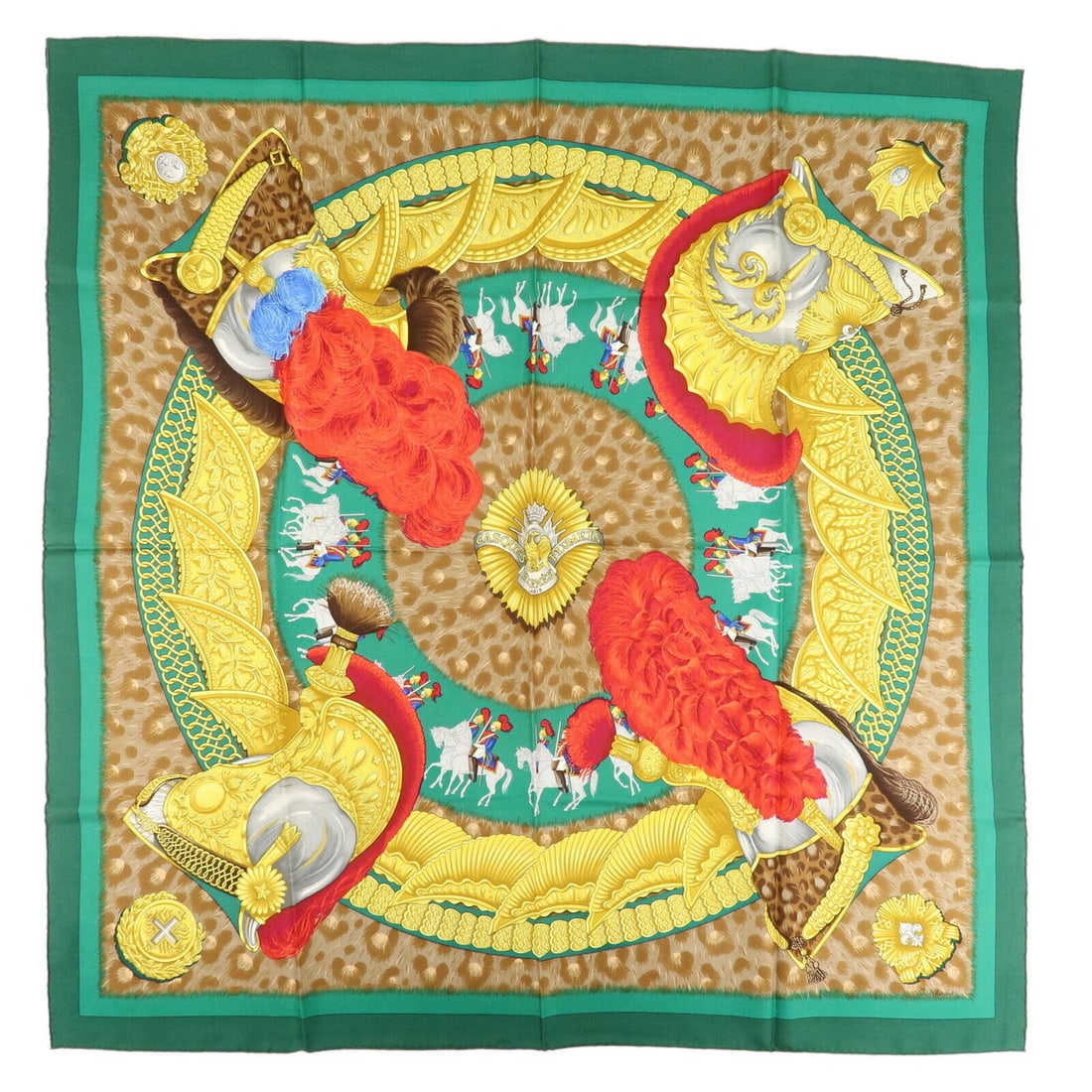 Authentic HERMES Carre 90 Silk 100%: Authentic HERMES Carre 90 Silk 100% Scarf CASQUES et PLUMETS Green Used F/S Condition: Pre-owned Important Notes: ?* Please click and read our description for more detailed condition and accessory(wha