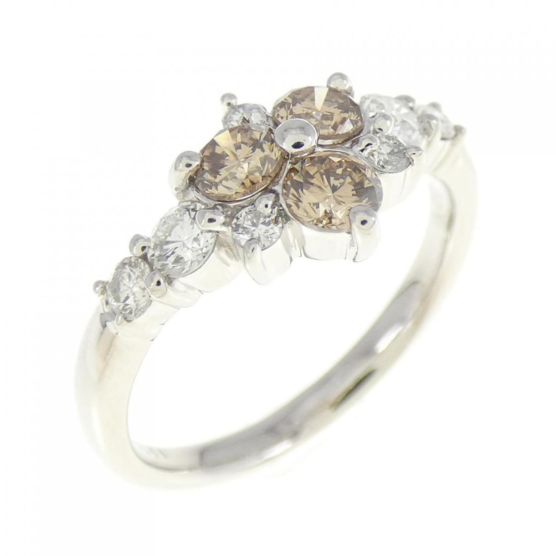 Authentic PT Diamond Ring 0.41CT #260-006-139-3929: Authentic PT Diamond Ring 0.41CT #260-006-139-3929 Condition: Pre-owned Brand: Unbranded Style: Ring Material: Platinum Gender: Ladies Size: 4.5-5 (US size) Main Stone: Diamond 0.41CT