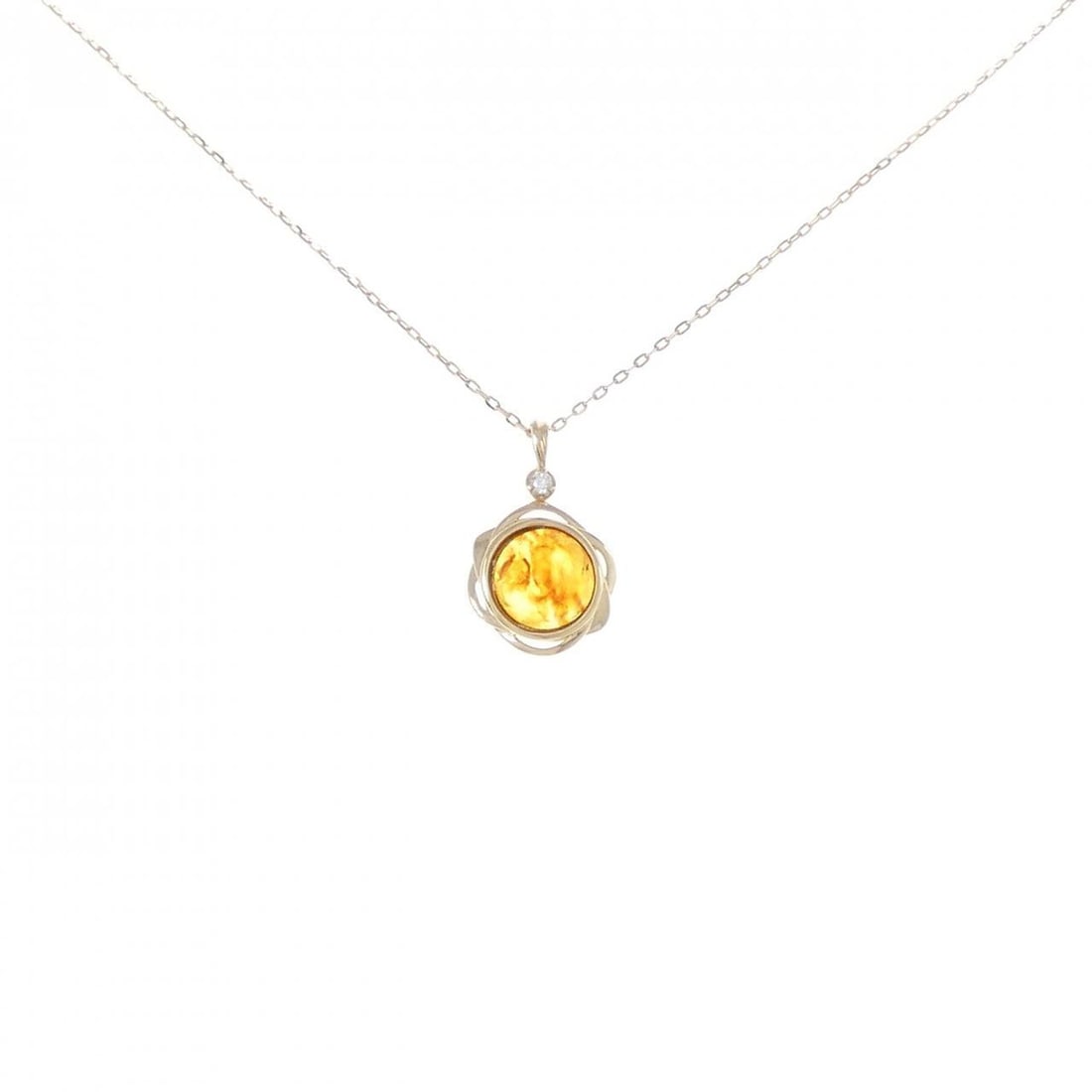 Authentic K10YG amber Necklace #260-007-226-8766: Authentic K10YG amber Necklace #260-007-226-8766 Condition: Pre-owned Brand: Unbranded Style: Necklace Material: K10 Yellow Gold Gender: Ladies Size: 40cm Main Stone: amber Weigh