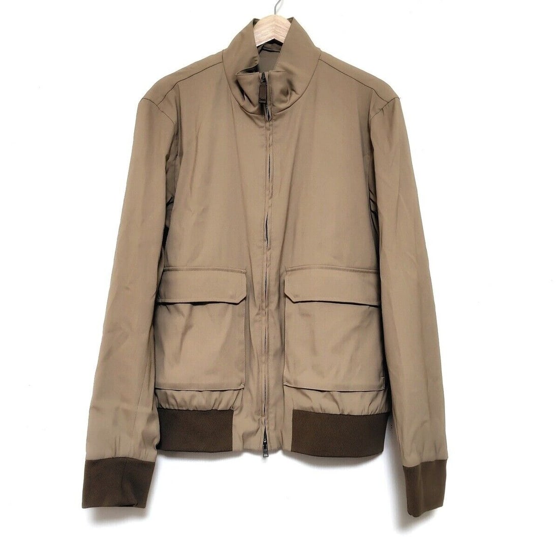 Auth HERNO - GI000344U Beige Lightweight: Auth HERNO - GI000344U Beige Lightweight Jacket Condition: Pre-owned Brand: HERNO Style: Lightweight Jacket Color: Beige Outer Shell Material: Please see the photo of the quality tag Model Number:
