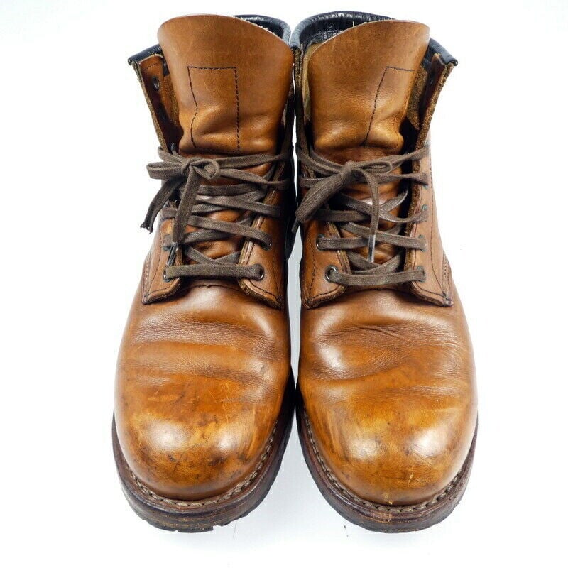 RED WING #6 work boots 9013: RED WING #6 work boots 9013 Brown Size: 27cm f127 Condition: Pre-owned Brand: RED WING Country: Japan SN: MOR_TR_0913 Department: NA Type: Boot Character: Boots US Shoe Size: NA