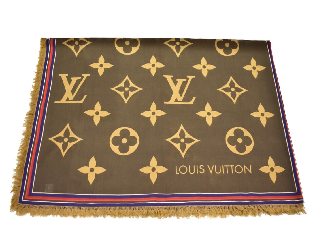 LOUIS VUITTON LOUIS Vuitton Etole Monogram: LOUIS VUITTON LOUIS Vuitton Etole Monogram Bliss M76366 Shawl Scarf Brown Condition: Pre-owned Brand: LOUIS VUITTON Country: Japan SN: MOR_0820 Size: NA Size Type: Normal Style: NA <b